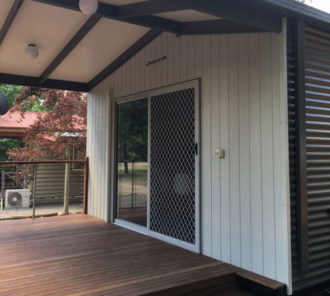 Bright Freeburgh Caravan Park - Hotel Accommodation 4