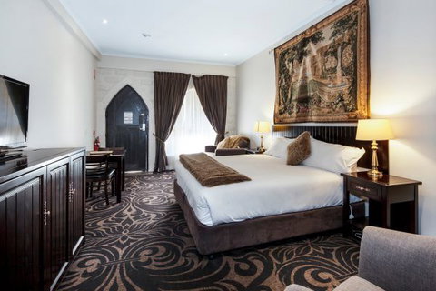 Castle Suites - Kryal Castle - Hotel Accommodation 0