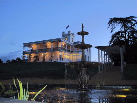 Claremont House - Hotel Accommodation 0