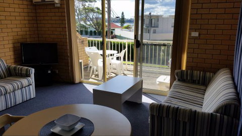 Dolphins Of Mollymook Motel - Hotel Accommodation 3