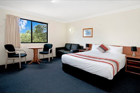 EconoLodge Waterford - Hotel Accommodation 4