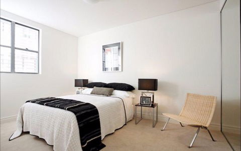 Executive Two Bedroom Unit Crows Nest - Hotel Accommodation 0