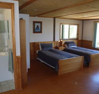Guy's Cross Farm Cottage - Hotel Accommodation