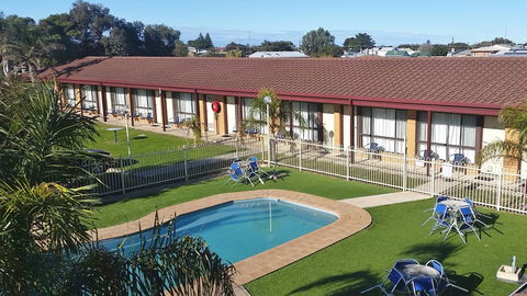 Lacepede Bay Motel & Restaurant - Hotel Accommodation 0