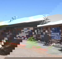 Roundhouse Motel - Hotel Accommodation