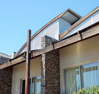 A MUSt  Coonawarra - Hotel Accommodation