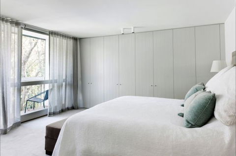 Luxico - Pearce Street - Hotel Accommodation 6