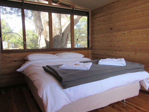Minjerribah Camping EcoShacks - Hotel Accommodation 3
