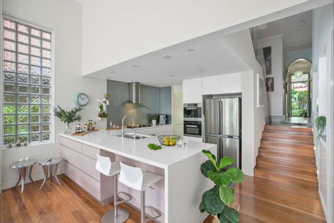 Mosman Cottage - Hotel Accommodation 3