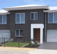 Oaklands Junction - Hotel Accommodation