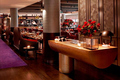 QT Melbourne - Hotel Accommodation 3