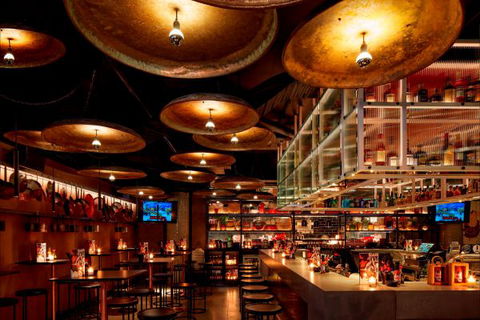 QT Melbourne - Hotel Accommodation 4