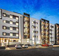 Quest Port Adelaide - Hotel Accommodation