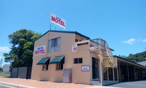 Sail Inn - Yeppoon - Hotel Accommodation 1