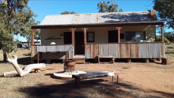 Rankins Springs ACT Hotel Accommodation