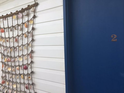 Springtide Studio Apartments - Hotel Accommodation 5