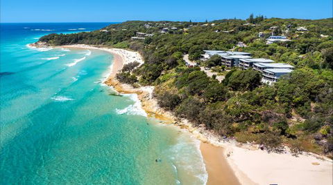 Stradbroke Island Beach Hotel | Spa Resort - Hotel Accommodation 0