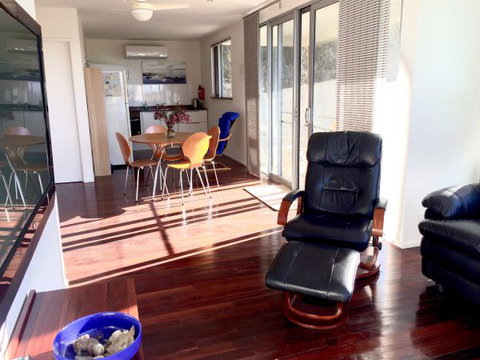 Sunrise On Falie - Hotel Accommodation 0