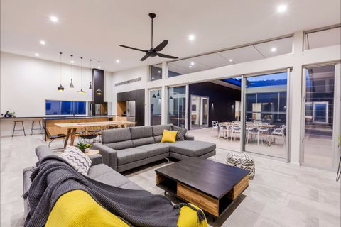 The Villas - Hotel Accommodation 1