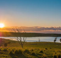 Tilba Lake House - Hotel Accommodation