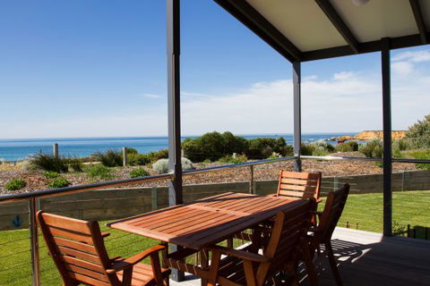 Torquay Foreshore Caravan Park - Hotel Accommodation 0