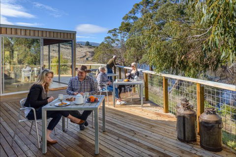Truffle Lodge - Hotel Accommodation 6