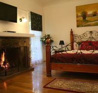 Tudor Cottages Mount Dandenong - Hotel Accommodation