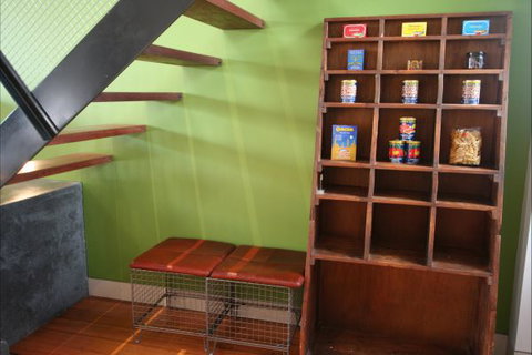 Two Five Zero / Richmond - Hotel Accommodation 4