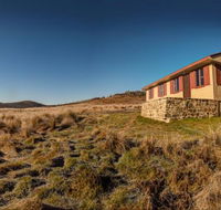 Wolgal Hut - Hotel Accommodation