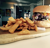 Premier Hotel - Hotel Accommodation