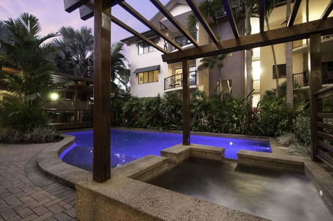 Bay Villas Resort Port Douglas - Hotel Accommodation 9