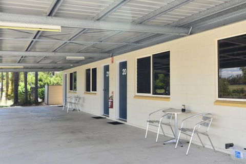 Billabong Motor Inn - Hotel Accommodation 28