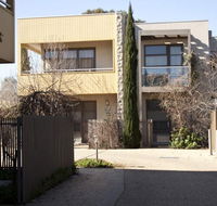 Central Shepparton Apartments - Hotel Accommodation