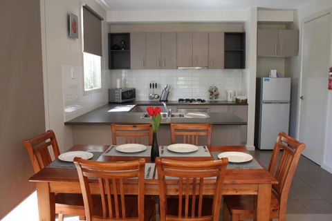 Central Shepparton Apartments - Hotel Accommodation 2