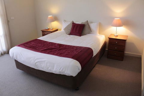 Central Shepparton Apartments - Hotel Accommodation 5