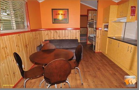BIG4 Aussie Outback Oasis Holiday Park - Hotel Accommodation 3
