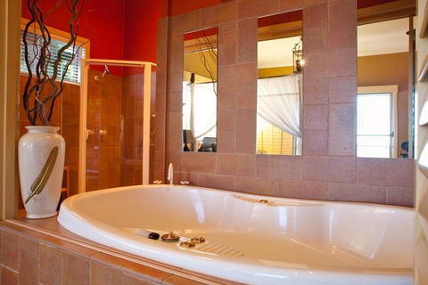 Avocado Sunset Bed & Breakfast - Hotel Accommodation 2