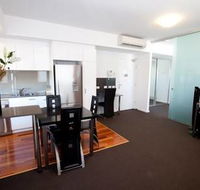 B7 Honeysuckle Apartments - Hotel Accommodation