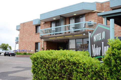 Motel 10 - Hotel Accommodation 0