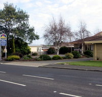 Bass  Flinders Motor Inn - Hotel Accommodation