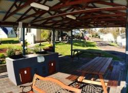 Beach Cabins Merimbula - Hotel Accommodation 9