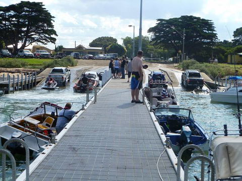 Bellarine Bayside Holiday Parks - St Leonards Area 3 - Hotel Accommodation 0