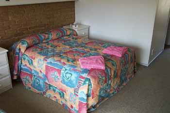 Bellbrae Motel - Hotel Accommodation 2