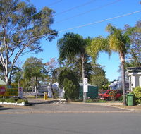 Bells Caravan Park - Hotel Accommodation