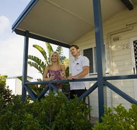 Blacksmiths Beachside Holiday Park - Hotel Accommodation