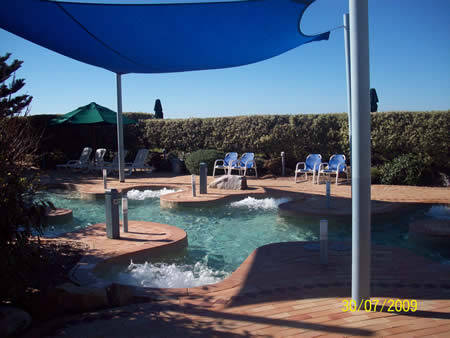 Blue Lagoon Beach Resort - Hotel Accommodation 1