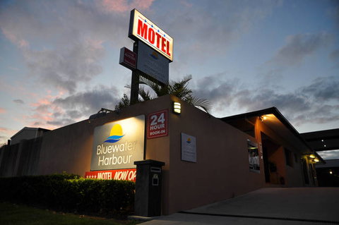 Bluewater Harbour Motel - Bowen - Hotel Accommodation 1