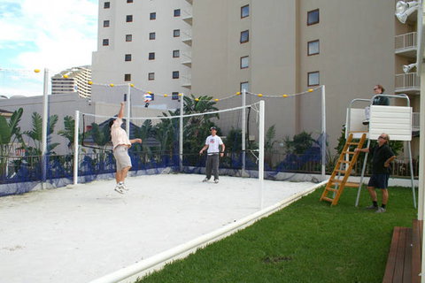 Broadbeach Travel Inn Apartments - Hotel Accommodation 1