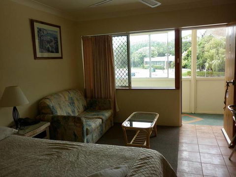 Caloundra City Centre Motel - Hotel Accommodation 3