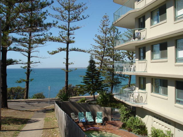 Kings Beach QLD Hotel Accommodation